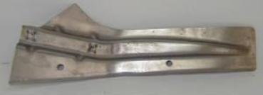 Halter Stoßstange hinten rechts (Endspitze)
