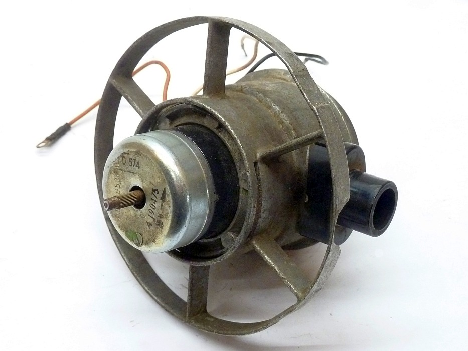 Gebläsemotor, BN 4, 12 V, Variante 1-3, mit Gehäuse, ohne Impulsgeber für Benzinpumpe