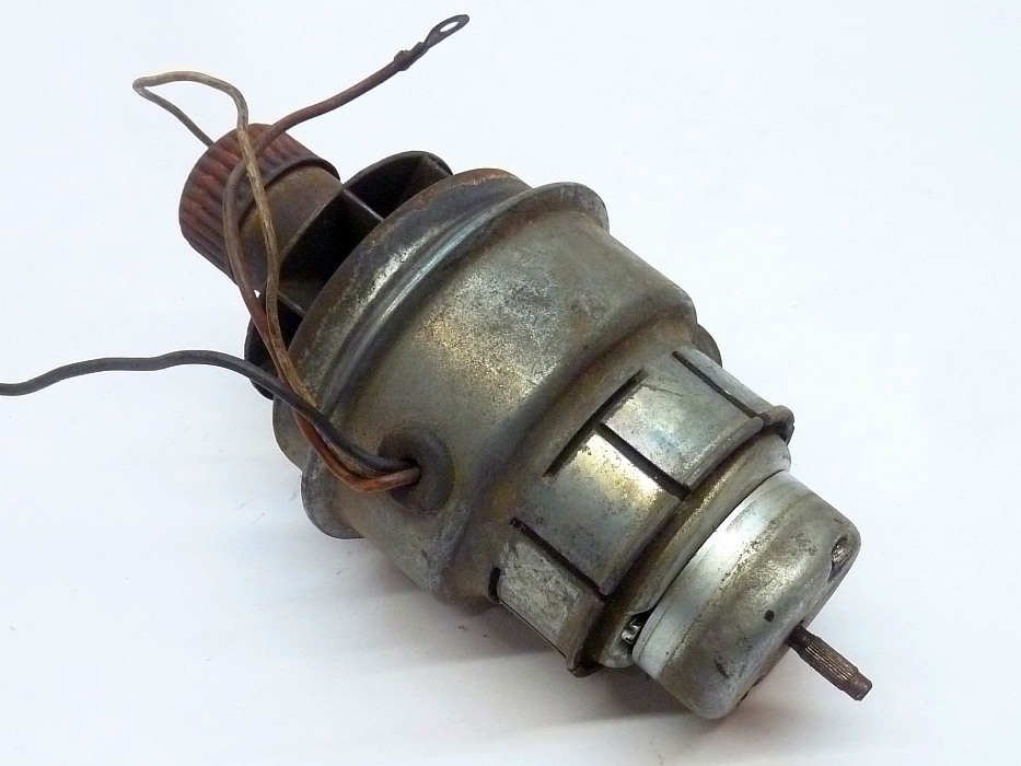 Gebläsemotor, BN 4, 12 V, Variante 1, mit Gehäuse und Gemischverwirbler – Angebot von Ralfs VW-Teile