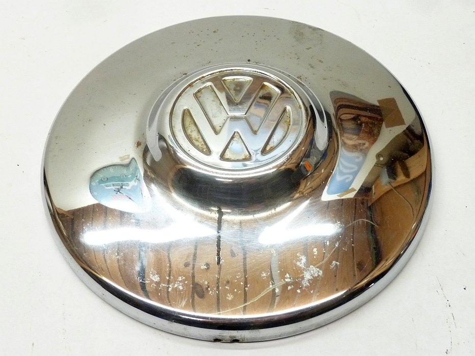 Radkappe, 1,7 cm hoher Rand, mit "Höcker", verchromt – Angebot von Ralfs VW-Teile