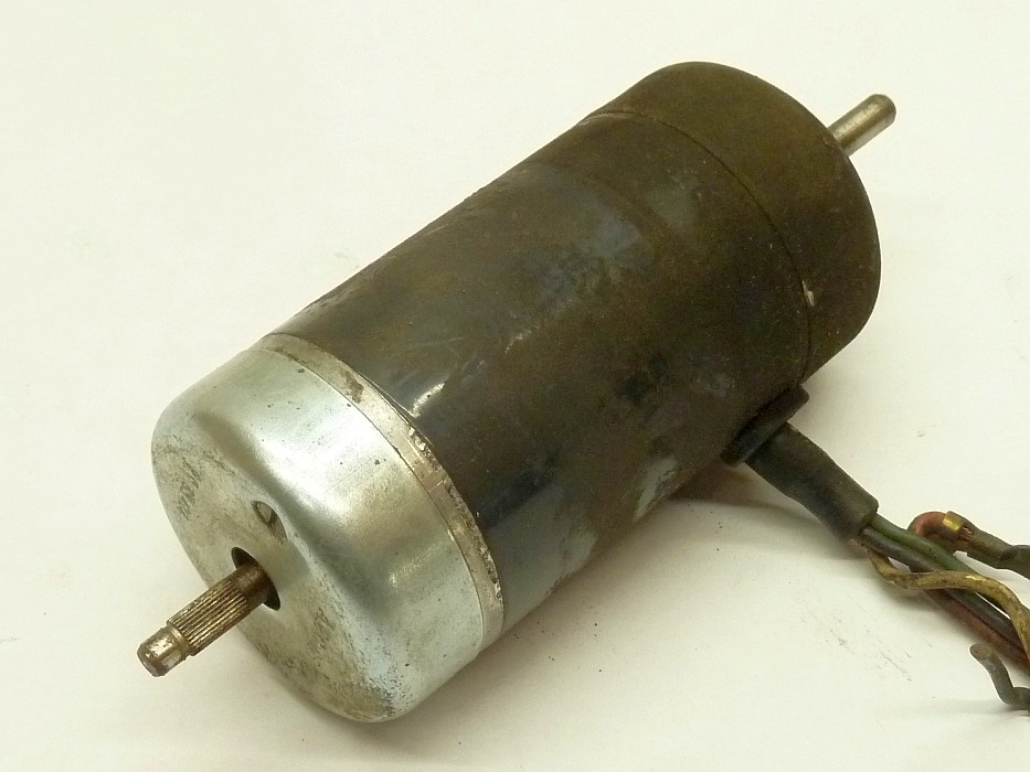 Gebläsemotor, BN 4, 12 V, Variante 1-3, mit Gehäuse, ohne Impulsgeber für Benzinpumpe