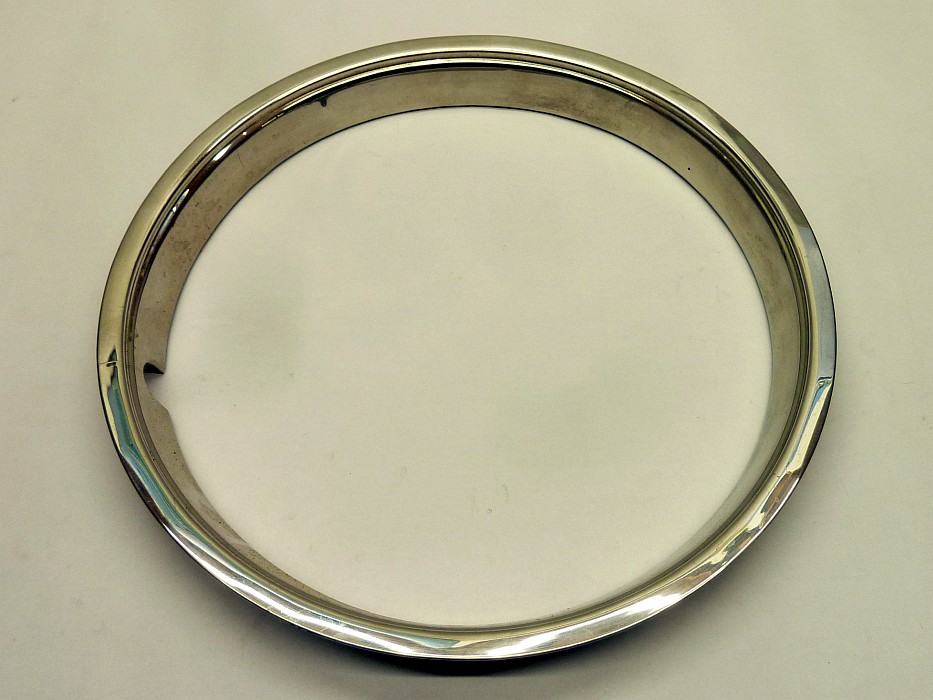 Radzierring für 15"-Felgen, "eckiges" Profil, mit Rille, Edelstahl – Angebot von Ralfs VW-Teile