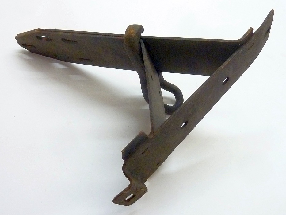 Stoßstangenhalter hinten links '68-'72 – Angebot von Ralfs VW-Teile