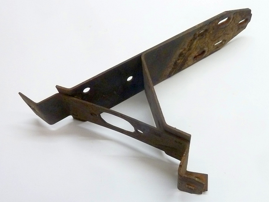Stoßstangenhalter hinten rechts '73-'74 – Angebot von Ralfs VW-Teile