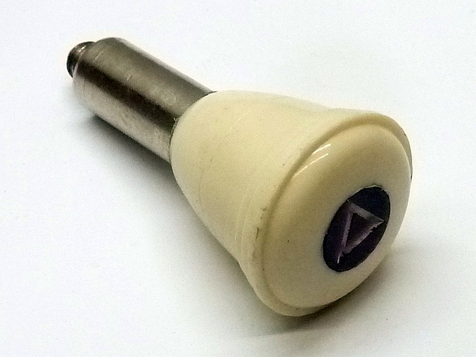 Warnblinkschalter, nicht 1303, ab Bj. – Angebot von Ralfs VW-Teile