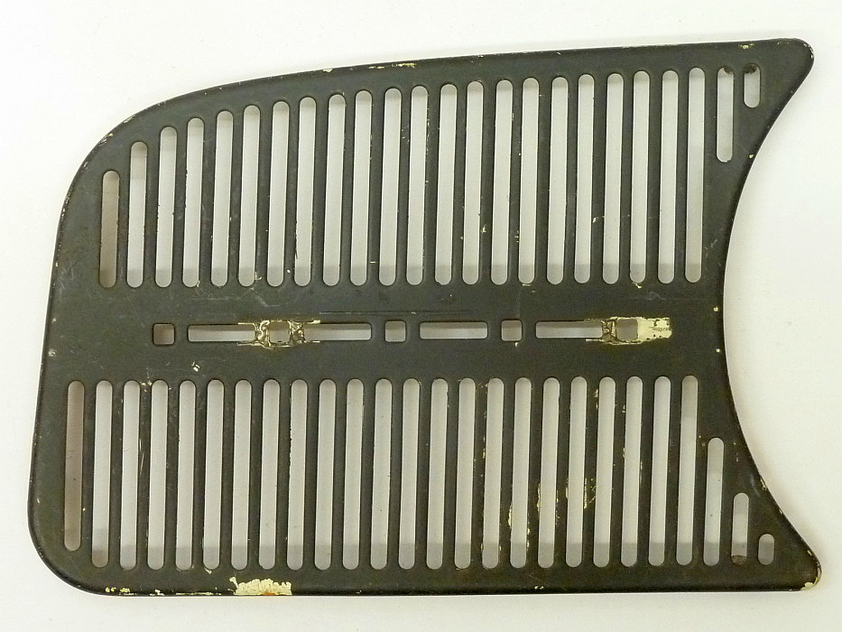 Gitter links vom Tacho – Angebot von Ralfs VW-Teile