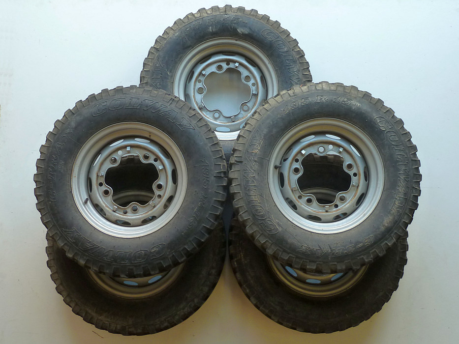 Geländereifen (MT) 195-15, Colway, auf Felgen mit Gutachten, LK 5x205, 5,5x15, ET 15, 5er-Satz – Angebot von Ralfs VW-Teile