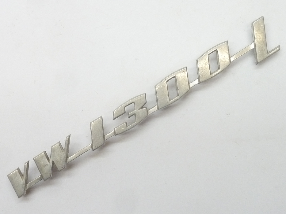 Schriftzug "VW 1300 L" – Angebot von Ralfs VW-Teile