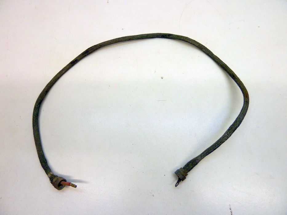 Kabel zwischen Gleichstromlichtmaschine und Regler für Klemme D+ (rot), abgeschirmt