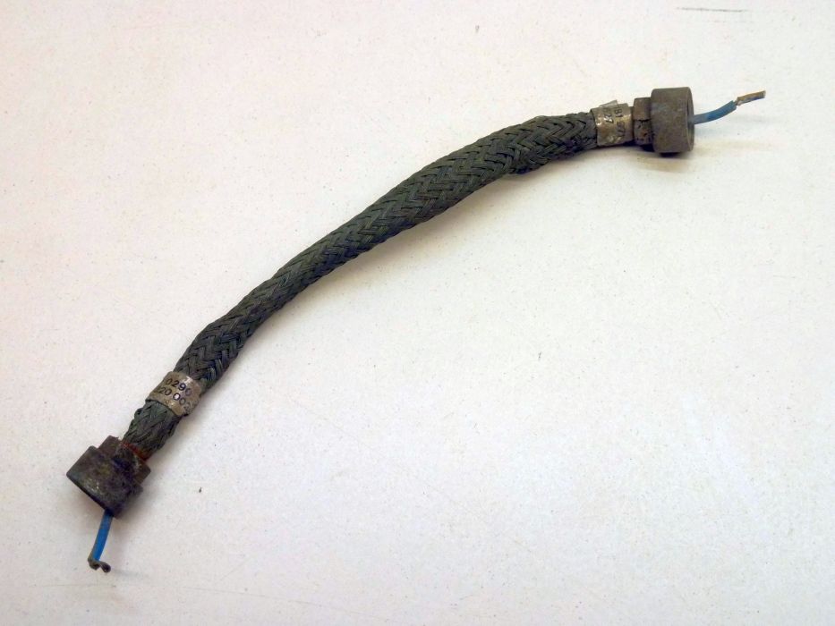 Kabel zwischen Gleichstromlichtmaschine und Entstörer für Klemme 61 (blau), abgeschirmt – Angebot von Ralfs VW-Teile