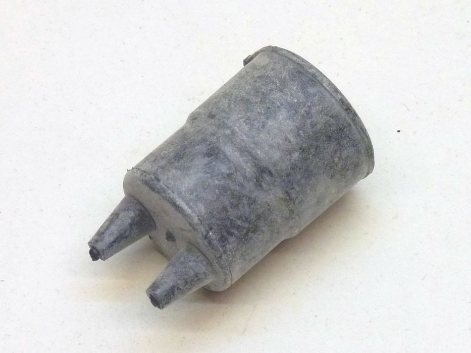 Schutzkappe 2 polig (Bremslichtschalter)