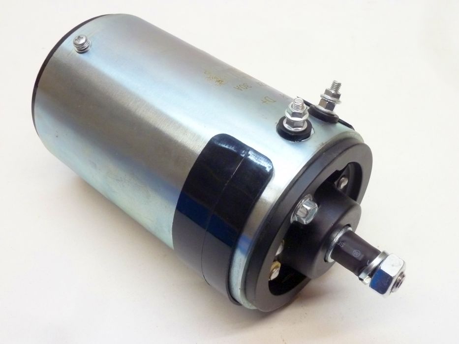 Lichtmaschine, Ø 105 mm, 30 A, Schraubanschlüsse – Angebot von Ralfs VW-Teile