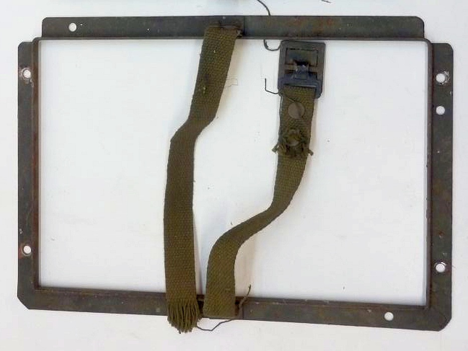 Halter für Verbandkasten – Angebot von Ralfs VW-Teile