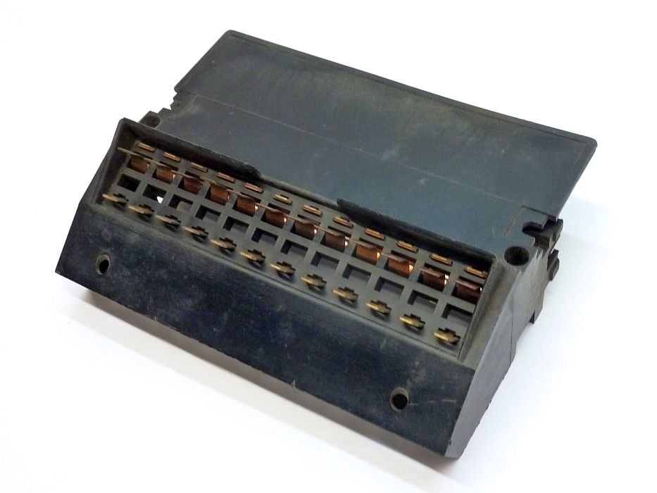 Sicherungshalter 12-Fach