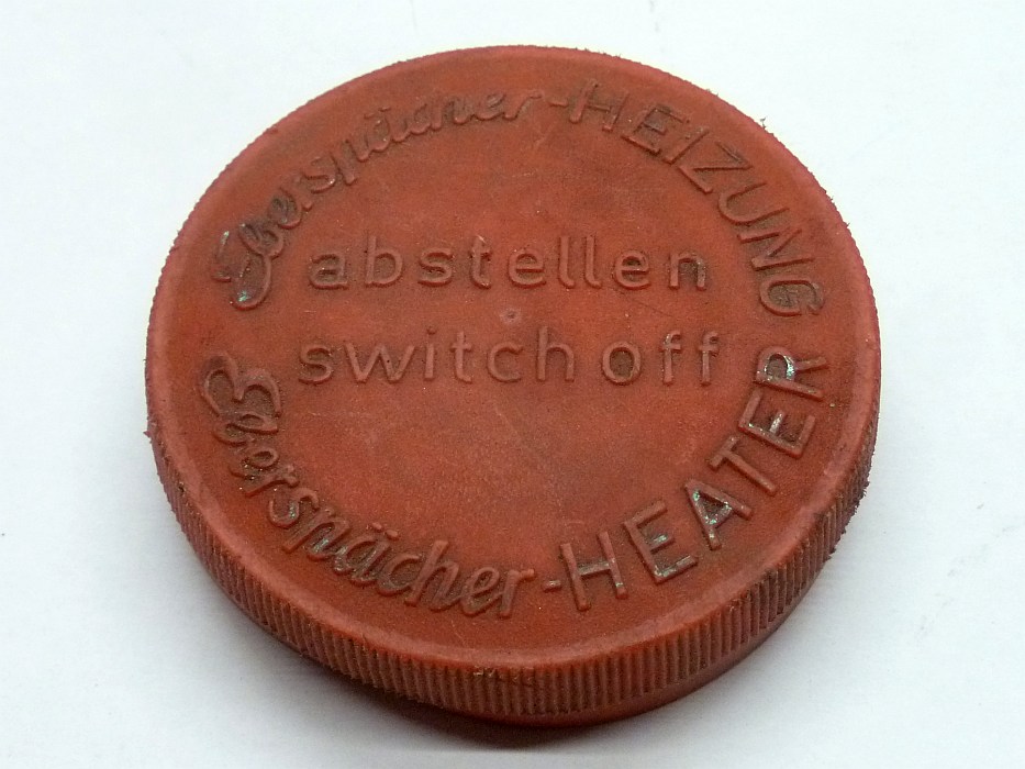 Kappe für flachen 70 mm-Tankdeckel, mit Hinweis auf Standheizung