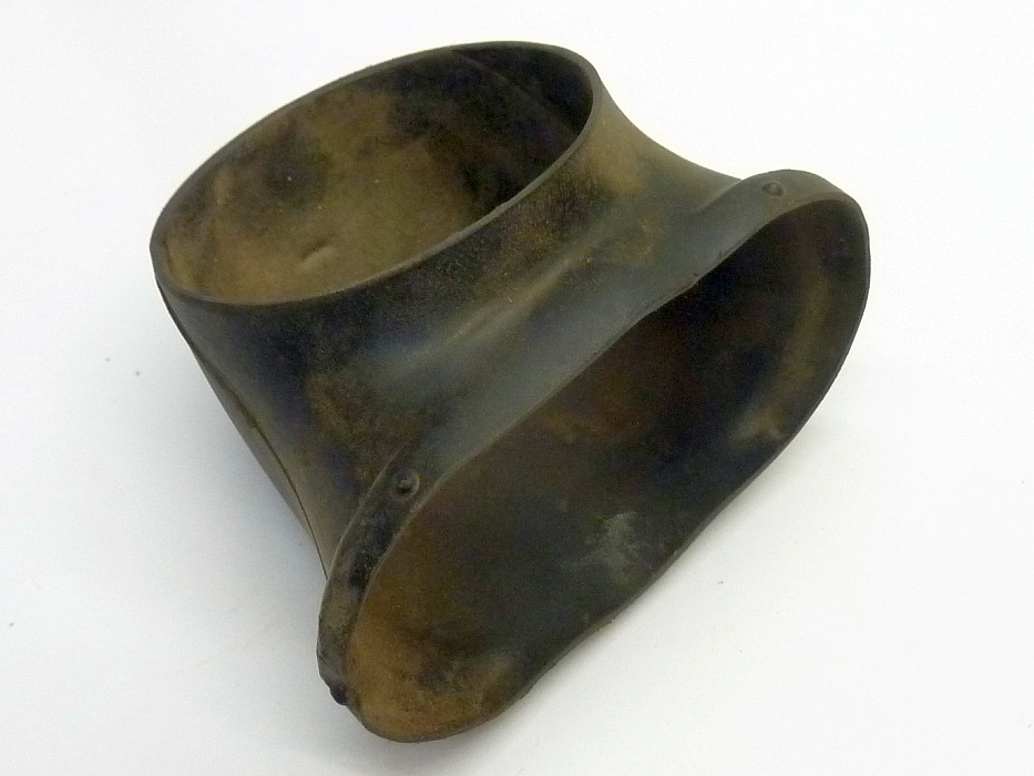 Heizluftrohr im Armaturenbrett, BN 4