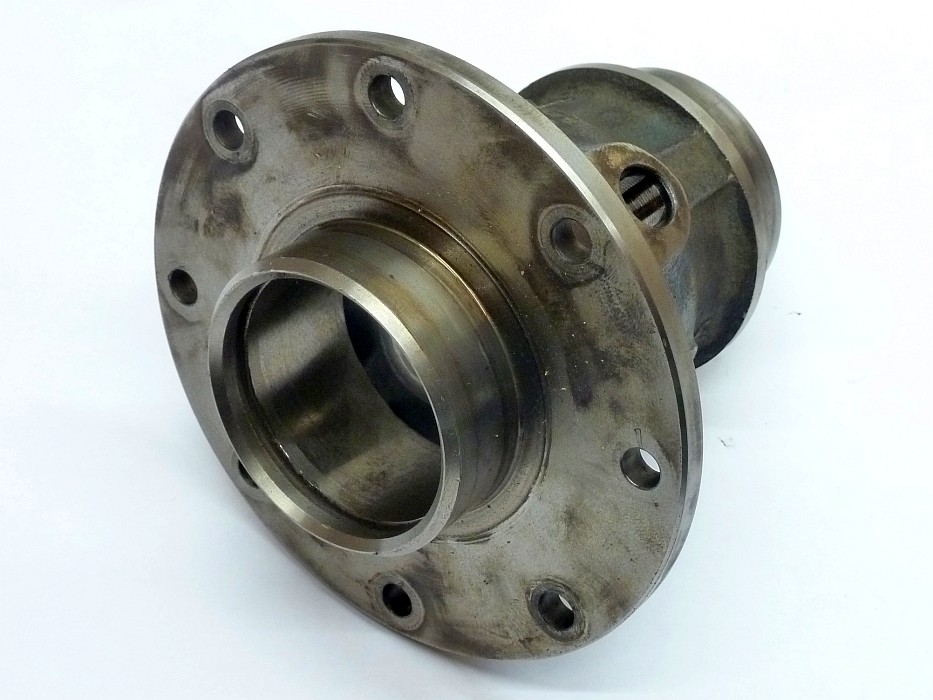 Gehäuse für Differential, für Vollsynchrongetriebe, 8 Befestigungslöcher mit Ø 9 mm