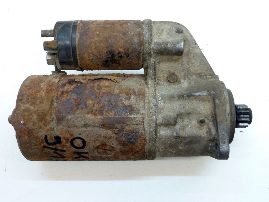 Anlasser, 12 V, für Schwungscheibe mit 130 Zähnen, frei ausstoßend – Angebot von Ralfs VW-Teile