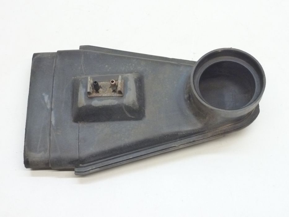 Verbindungsstutzen an Luftfilter, rechts, Kunststoff – Angebot von Ralfs VW-Teile