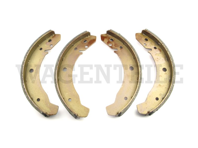 Satz Bremsbacken Hinterachse, 30mm ab '65 (schräge Einstellschraube) – Angebot von Wagenteile