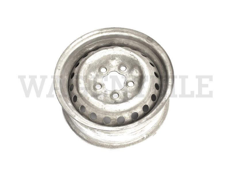 Stahlfelge 5,5Jx14H2 ET39, silberfarben – Angebot von Wagenteile
