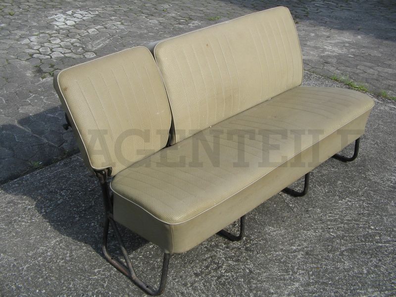 Sitzbank Mitte mit Klapplehne rechts, Kunstleder beige – Angebot von Wagenteile