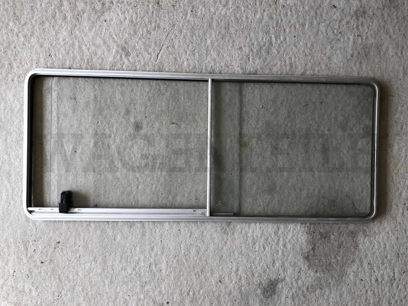 Schiebefenster rechts, alufarben (1087x455mm)