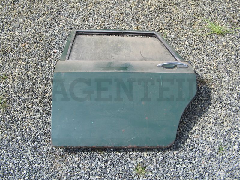 Tür hinten links (dunkelgrün) 4-Türer, Rost – Angebot von Wagenteile
